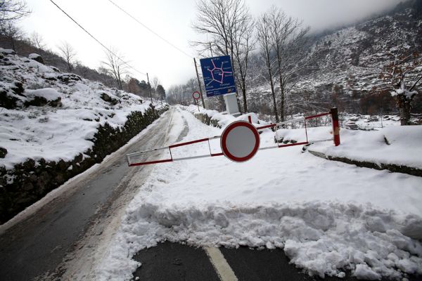 Estradas que ligam à Serra da Estrela cortadas ao trânsito