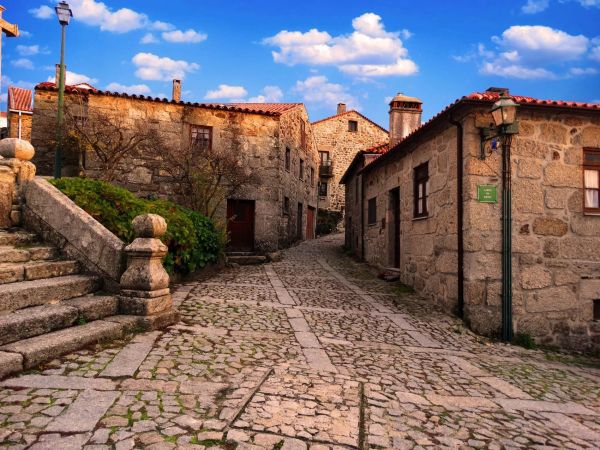Aldeias Históricas de Portugal e Airbnb promovem os destinos