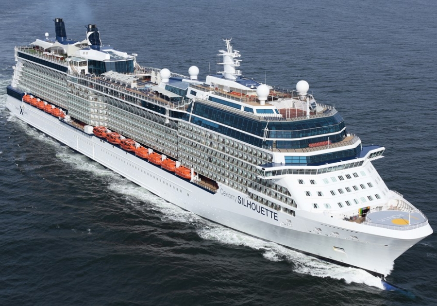 “Celebrity Silhouette”, do Celebrity Cruises regressa revitalizado
