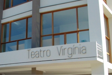 Co:lateral um espectáculo de dança e multimédia no Teatro Virgínia