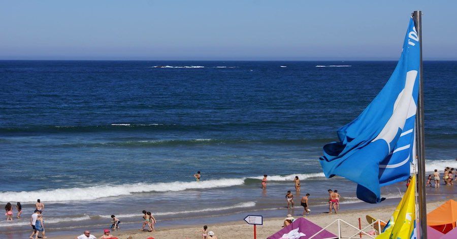 Doze praias do concelho de Torres Vedras receberam Bandeira Azul