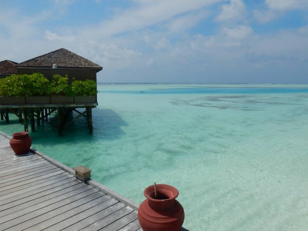 Nas Maldivas aproveite o Mar, o Sol, a Areia