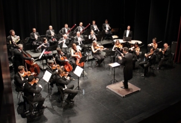 Orquestra Clássica do Sul toca na Mina de São Domingos