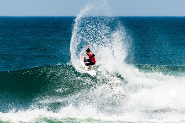 Surf: A primeira etapa do Junior Tour 2023 decorre no Porto e Matosinhos