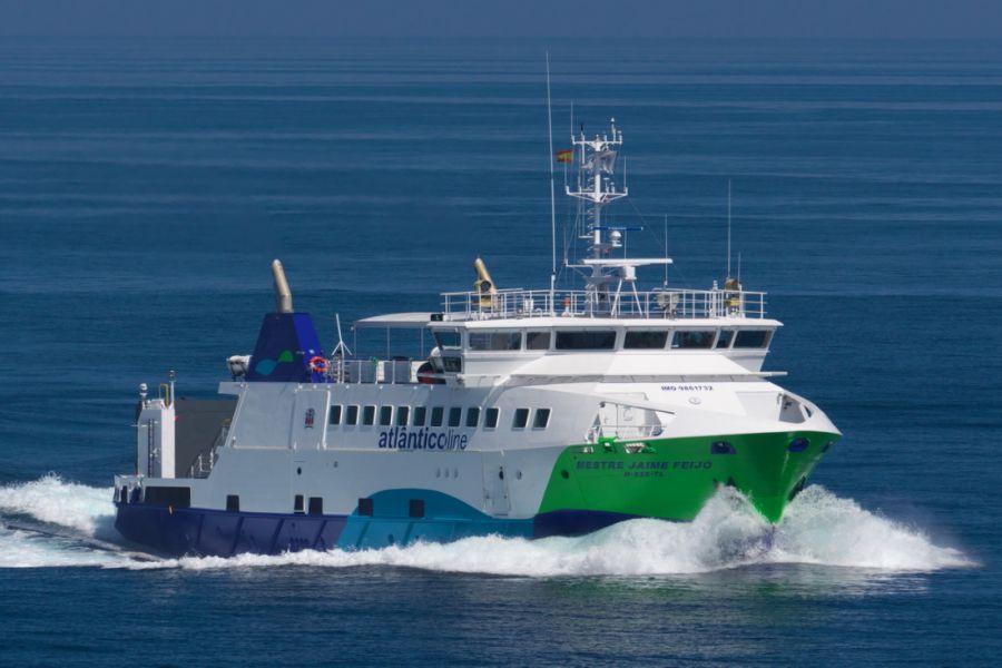 Ferry &quot;Mestre Jaime Feijó&quot;, suspende operações, nos Açores, até Dezembro