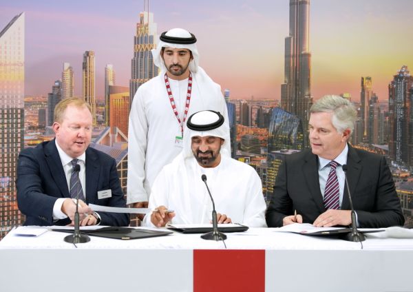 Emirates investe 52 mil milhões de dólares na compra 95 aeronaves e 202 motores